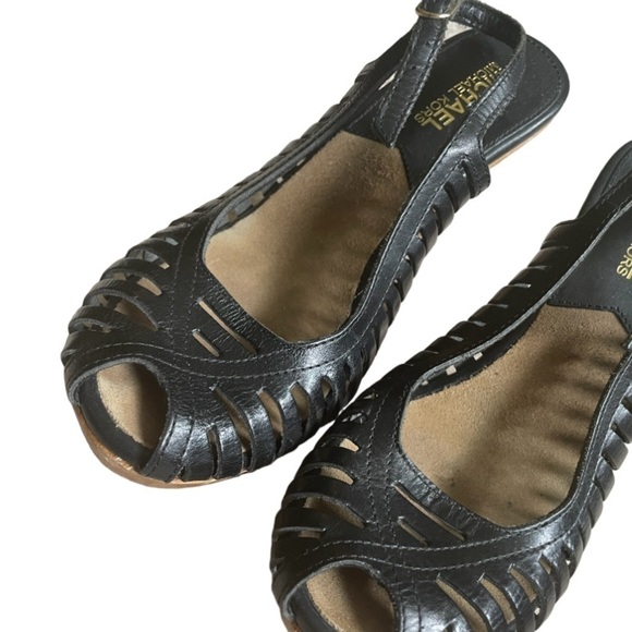 MICHAEL KORS | MICHAEL MK BLACK WOODE. STRAPY OPEN-TOE 5” HEELS, SIZE 6 - Picture 5 of 5